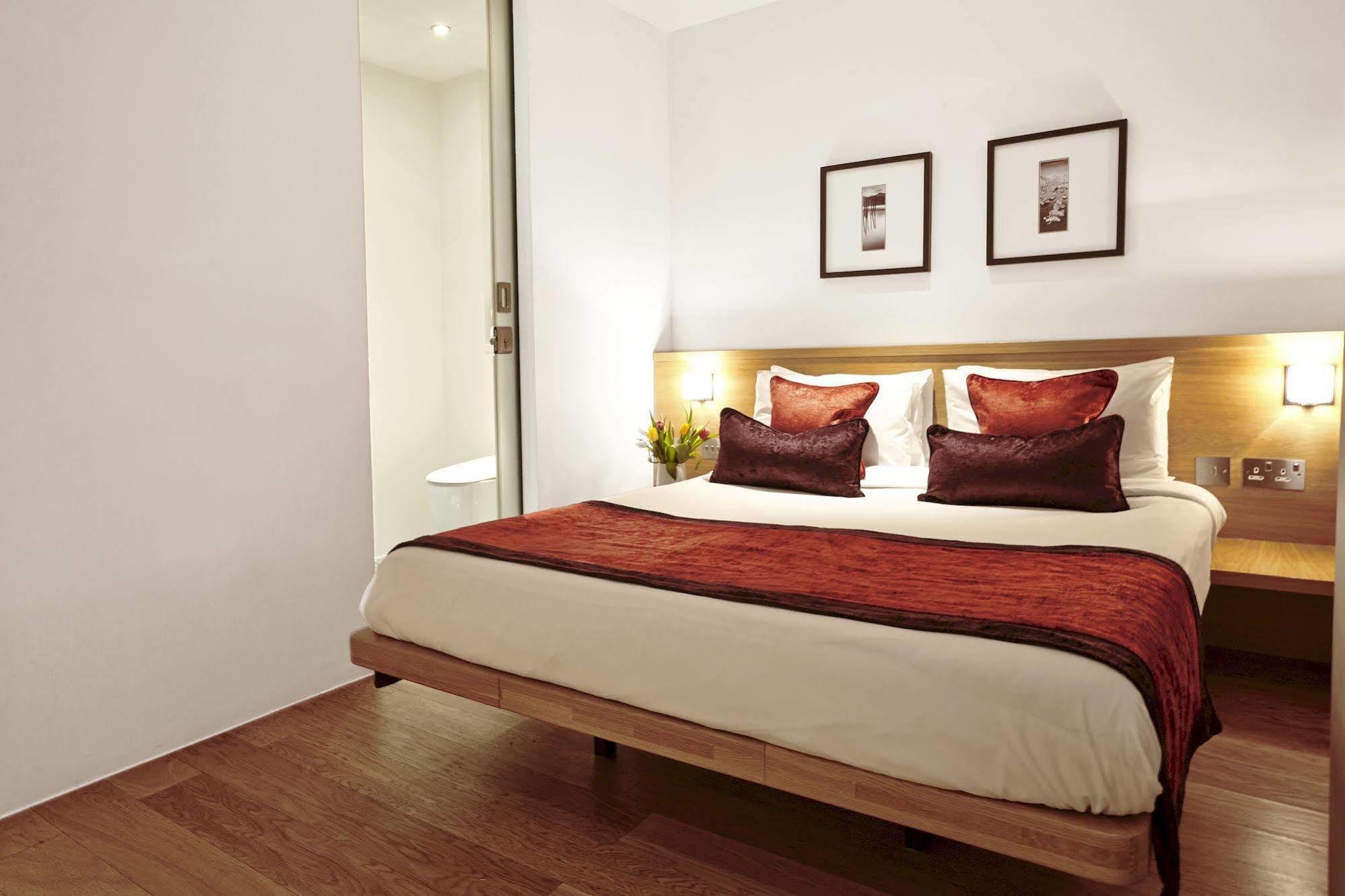 Tower Bridge London Apartments ภายนอก รูปภาพ